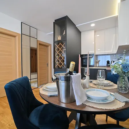 Apartament Lux Blue Sky Mountain View *