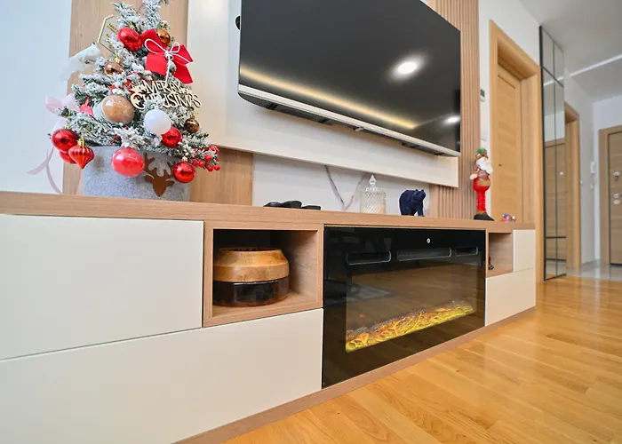 Lux Blue Sky Mountain View 아파트 *